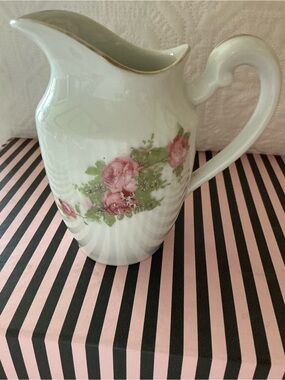 Vintage Creamer with pink roses